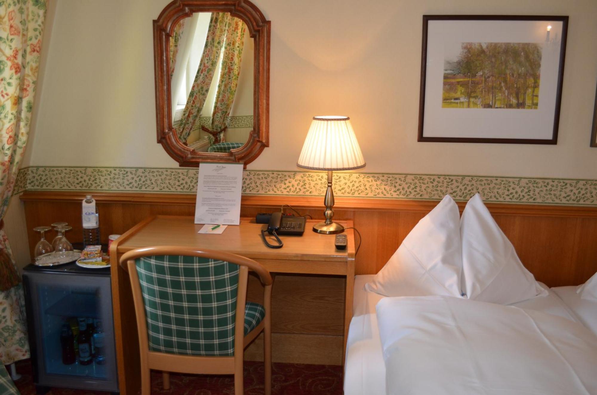 Hotel Jaeger - Family Tradition Since 1911 Βιέννη Δωμάτιο φωτογραφία